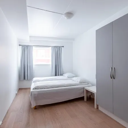 Nordic Host Luxury Apts - City Center Mellomvegen 37 아파트